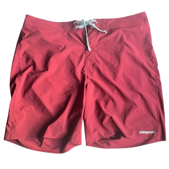 Patagonia Hydropeak board shorts 18” size 38 - Picture 1 of 8